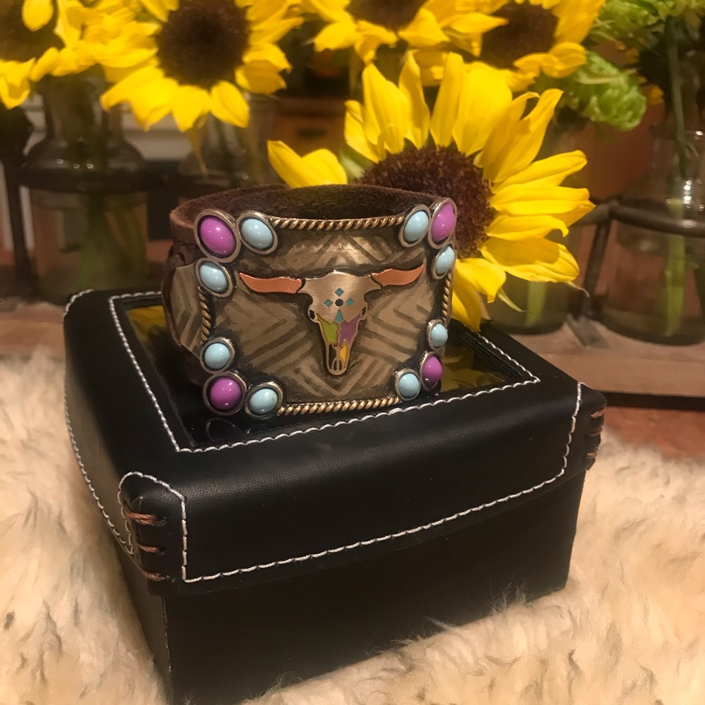Augus Painted Longhorn Leather Cuff Bracelet